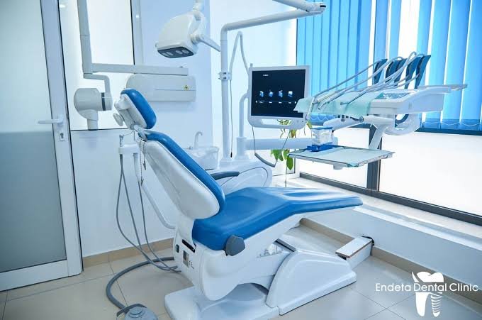 Full Dental Clinic Service
