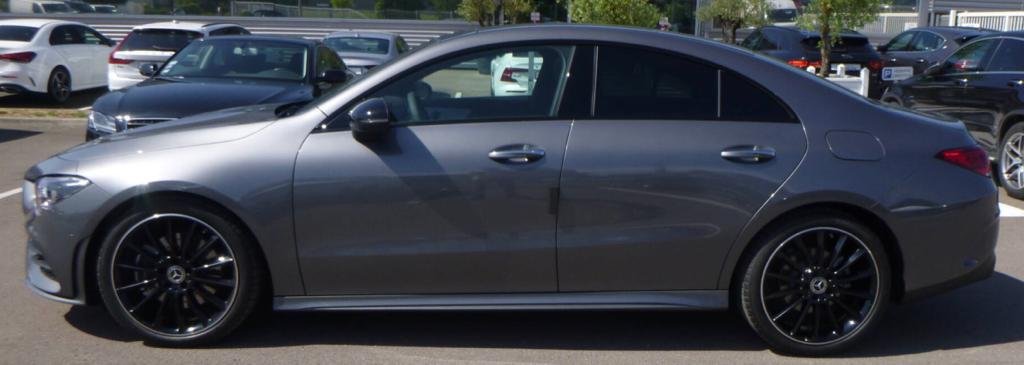 Mercedes banz CLA 200 Coupe