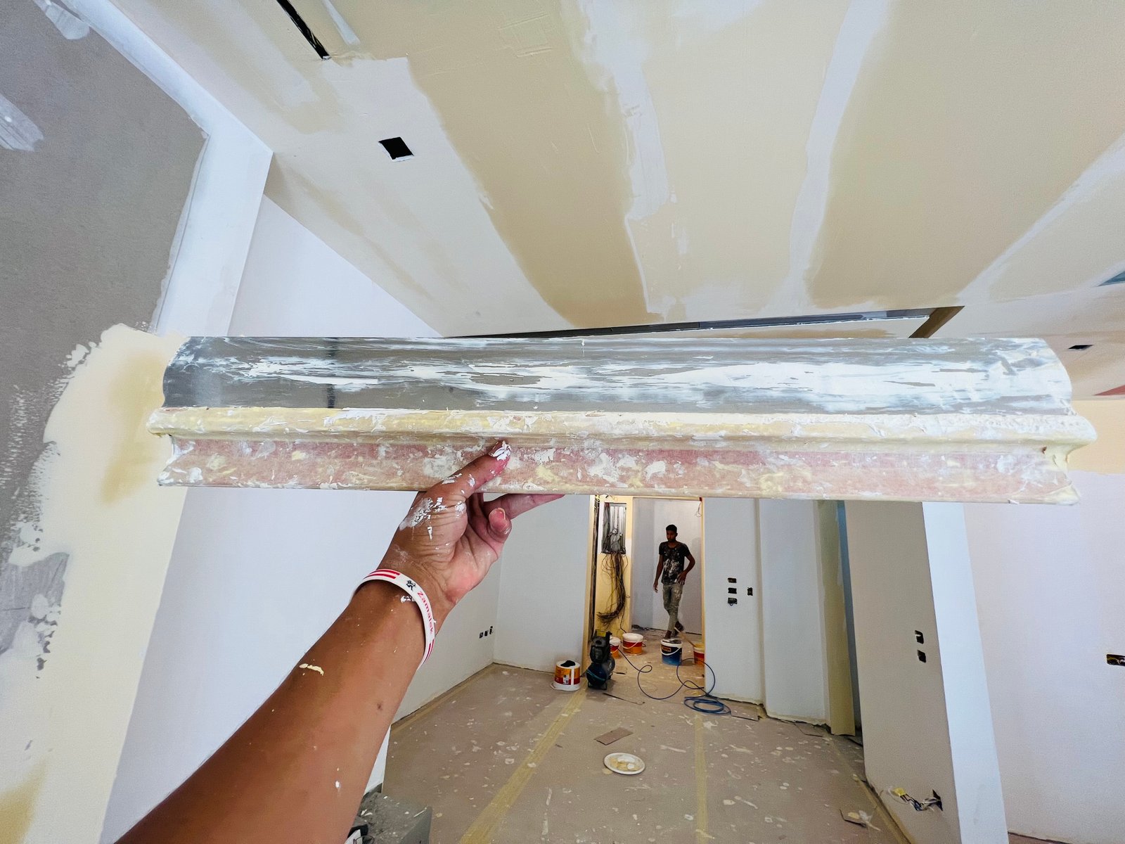 Gypsum board base