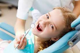 علاج أسنان الأطفال